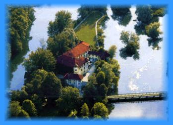 Wasserschloß Otocec bei Novo Mesto