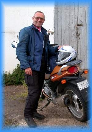 ...auch Sepp muß sein Bike wieder hergeben (Assomada)