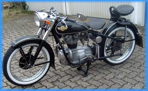 AWO 425 mit Weissrandreifen